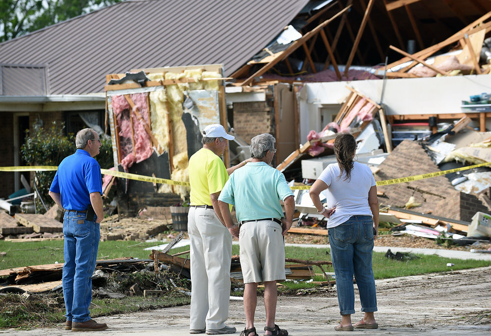 Tornado damages Eufaula